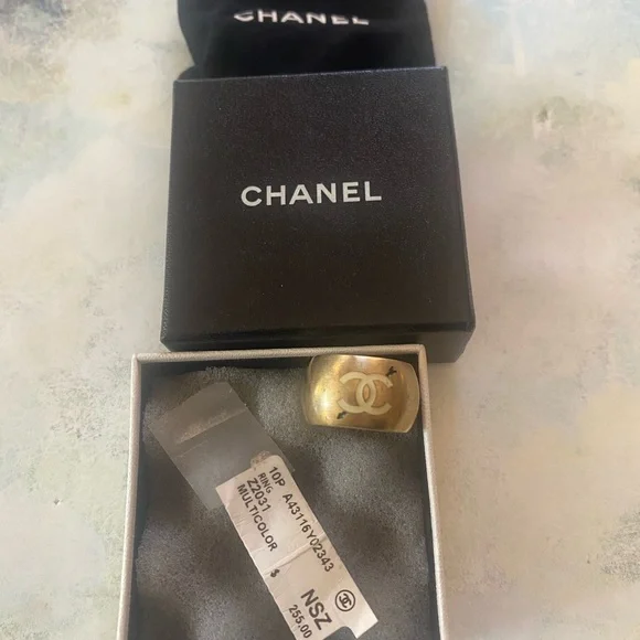 Chanel Metal Heart Ring SZ 7 - Picture 9 of 10